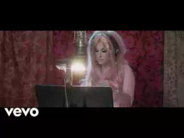 Video: Kesha - Rainbow